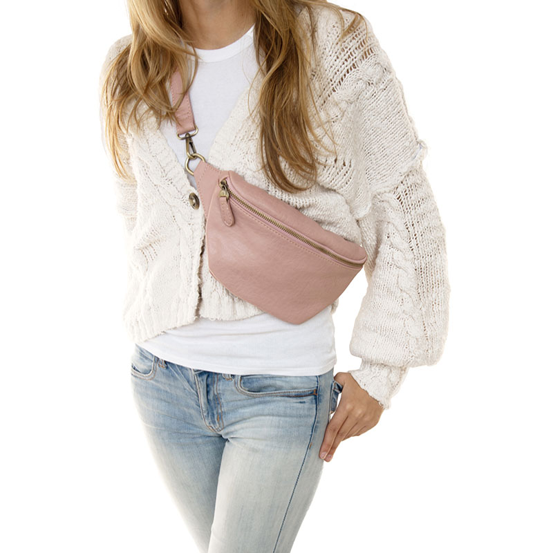 ショルダーバッグ・ポシェット KIRSH Pocket Utility Slingback Pink KPSRBBG501MPIA KIPLING(キプリング) Utility, Blooming Pink: Handbags: Amazon.com